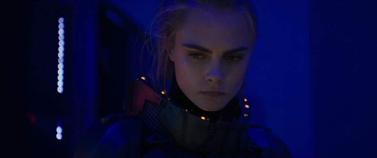 Valerian and the City of a Thousand Planets (2017) - You've Never Met A Woman Screen Capture #3