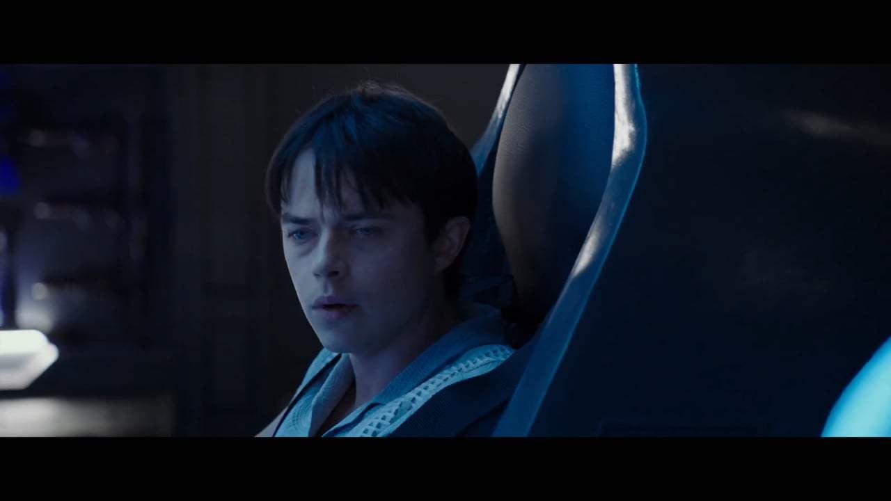 Valerian and the City of a Thousand Planets (2017) - Leaving Exo Space Screen Capture #3