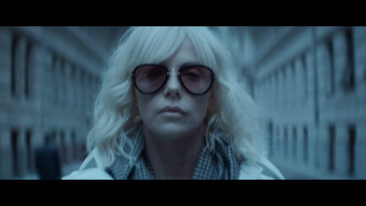 Atomic Blonde Featurette - Fight Like a Girl (2017) Screen Capture #1
