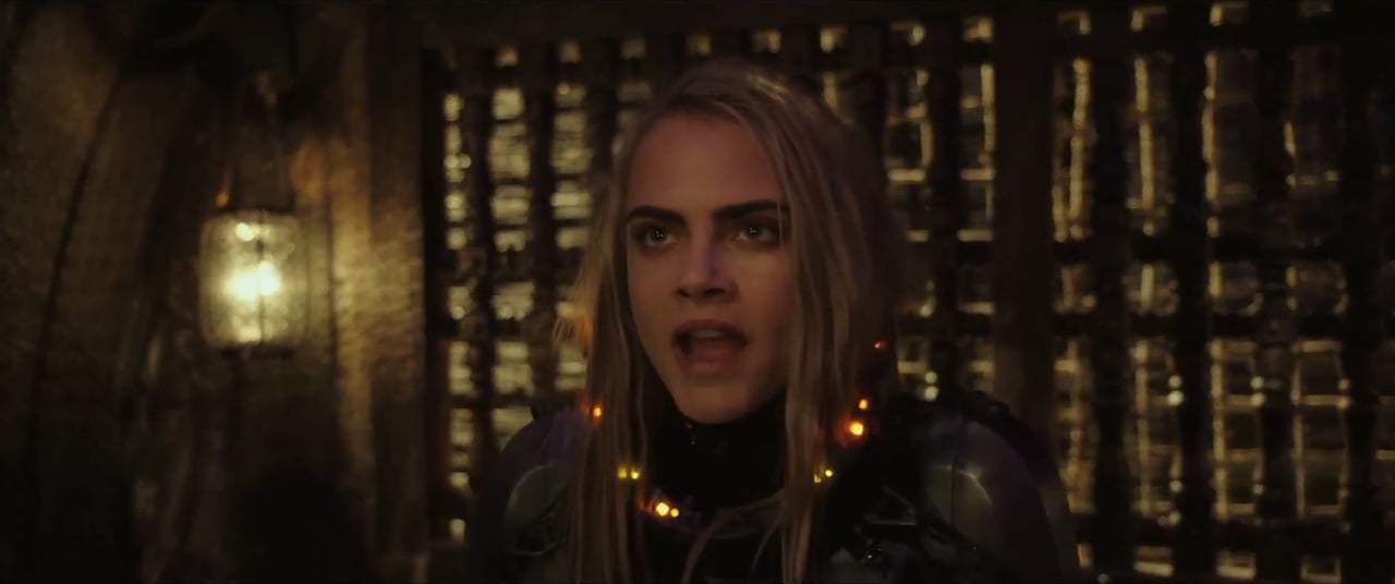Valerian and the City of a Thousand Planets (2017) - Boulan Bathor Couturier Screen Capture #3