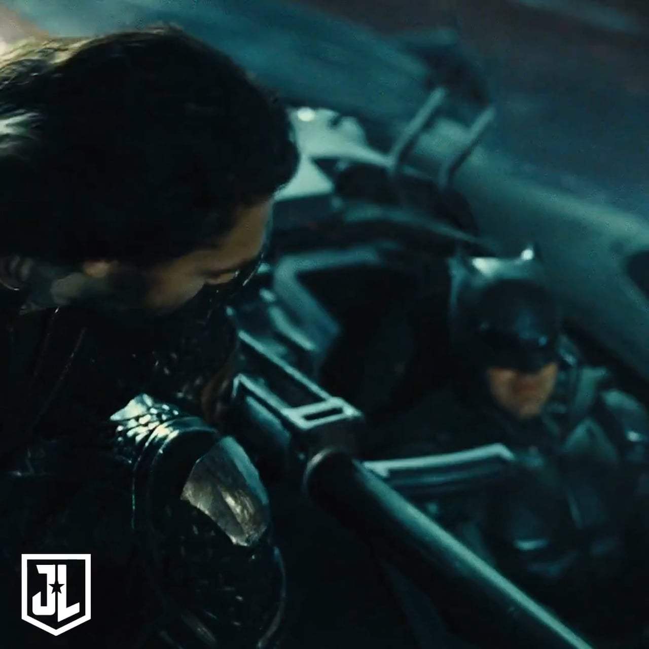 Justice League Featurette - Casting Batman (2017) Screen Capture #3