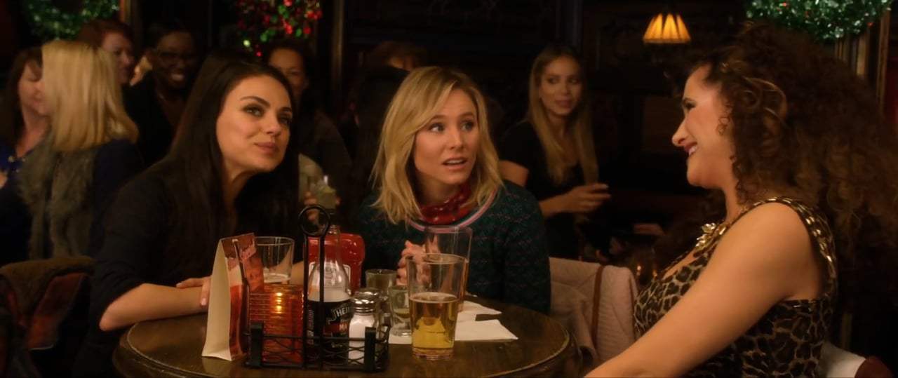 A Bad Mom's Christmas (2017) - First Date With Santa Number 2 Screen Capture #1