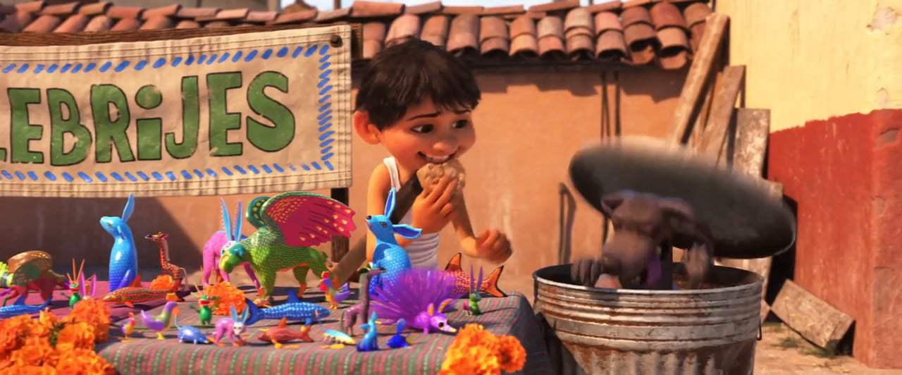 Coco Feature Trailer (2017) Screen Capture #2