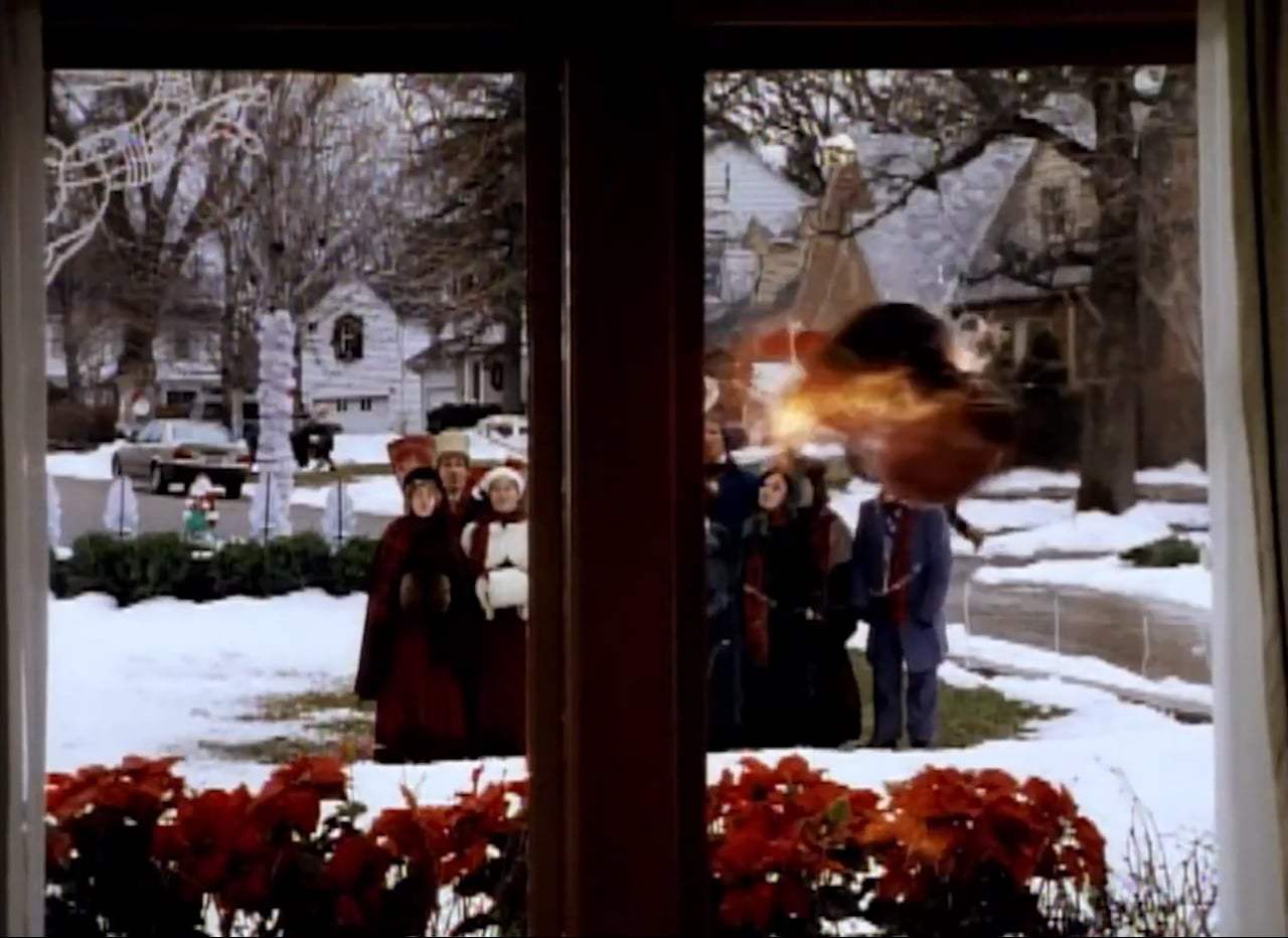 Jingle All the Way Trailer (1996) Screen Capture #3
