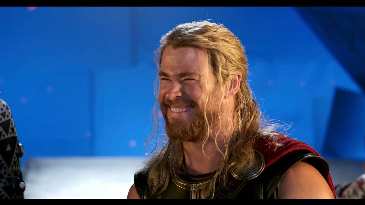 Thor: Ragnarok Featurette - Filming Moments with Taika (2017) Screen Capture #3