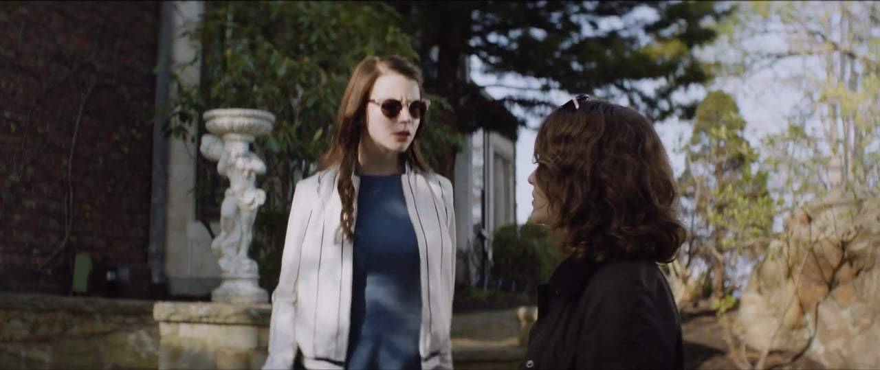 Thoroughbreds (2017) - We Should Do It Screen Capture #3