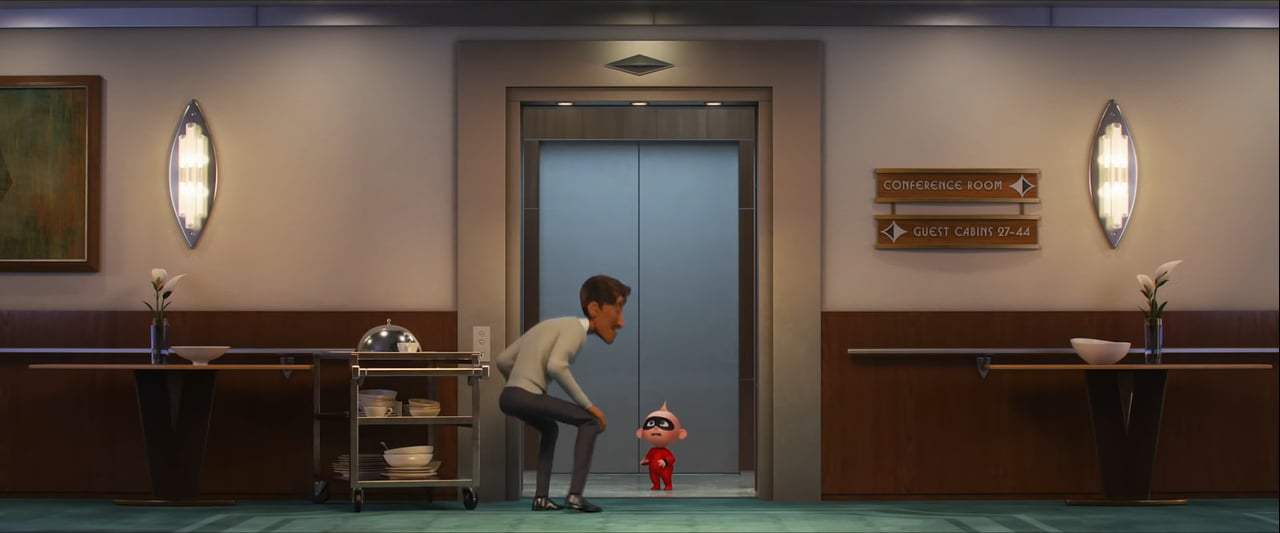 The Incredibles 2 TV Spot - Suit Up (2018) Screen Capture #4