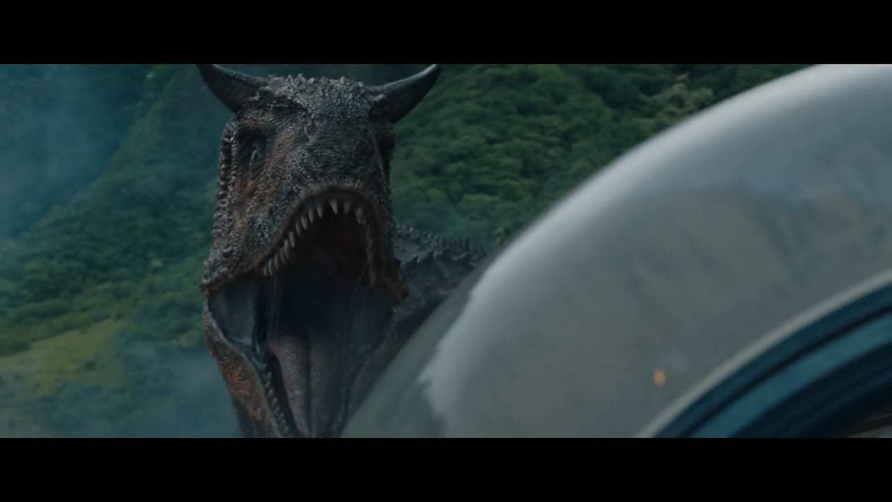 Jurassic World: Fallen Kingdom Featurette - More Dinosaurs Than Ever (2018) Screen Capture #4