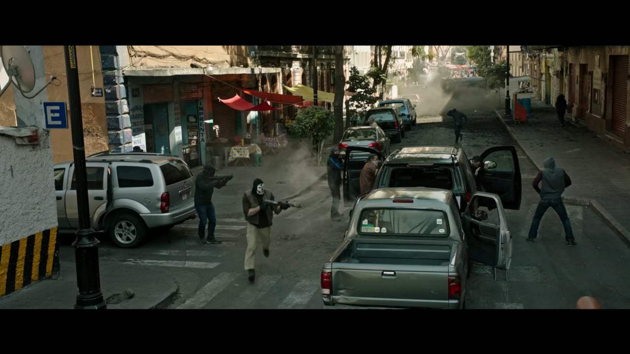 Sicario: Day of the Soldado Vignette - How to Start a War (2018) Screen Capture #2