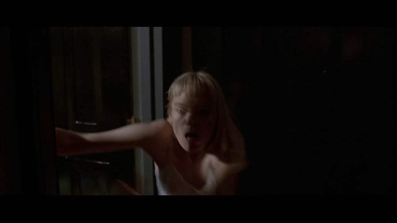 American Psycho Uncut Version Trailer (2000) Screen Capture #2