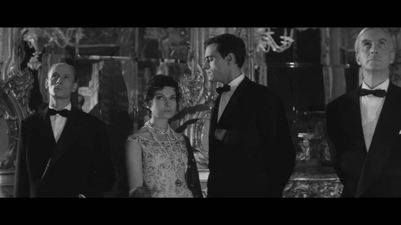 Last Year at Marienbad Trailer (1962) Screen Capture #2