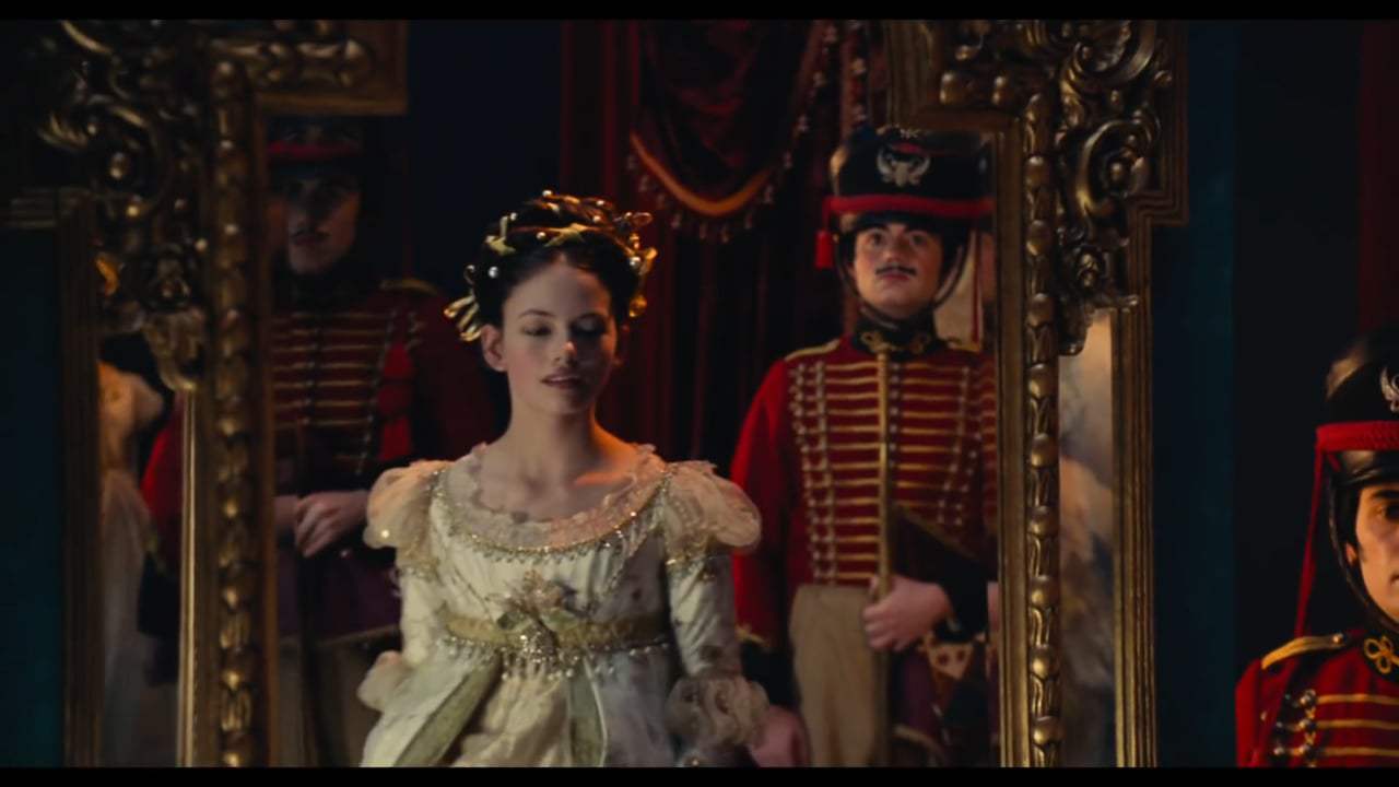 The Nutcracker and the Four Realms Featurette - Crafting the Realms (2018) Screen Capture #3
