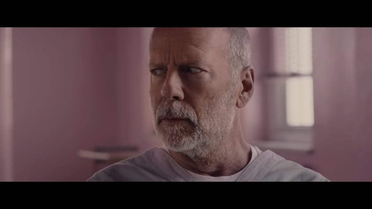 Glass Theatrical Trailer (2019) Screen Capture #2