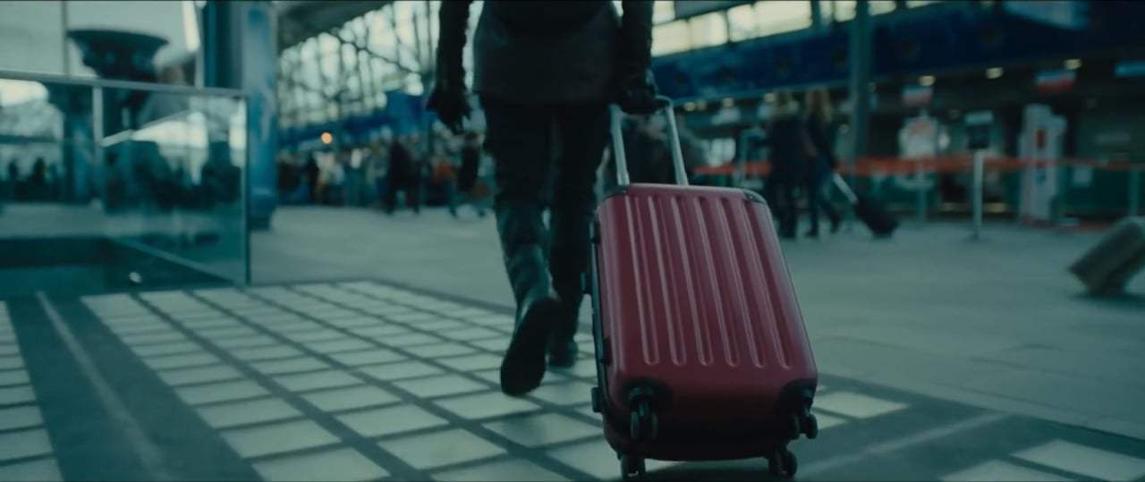 The Girl in the Spider's Web (2018) - Airport Escape Screen Capture #1