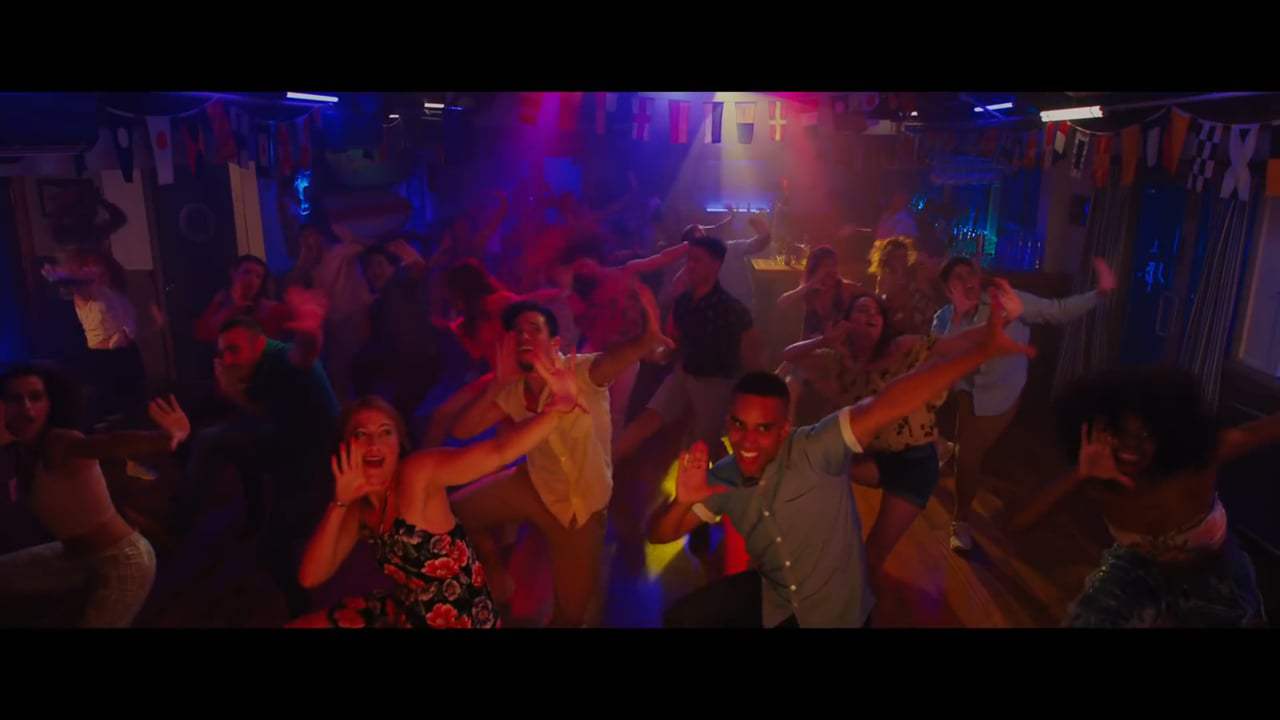 Isn't It Romantic (2019) - Don't You Want to Dance Screen Capture #3