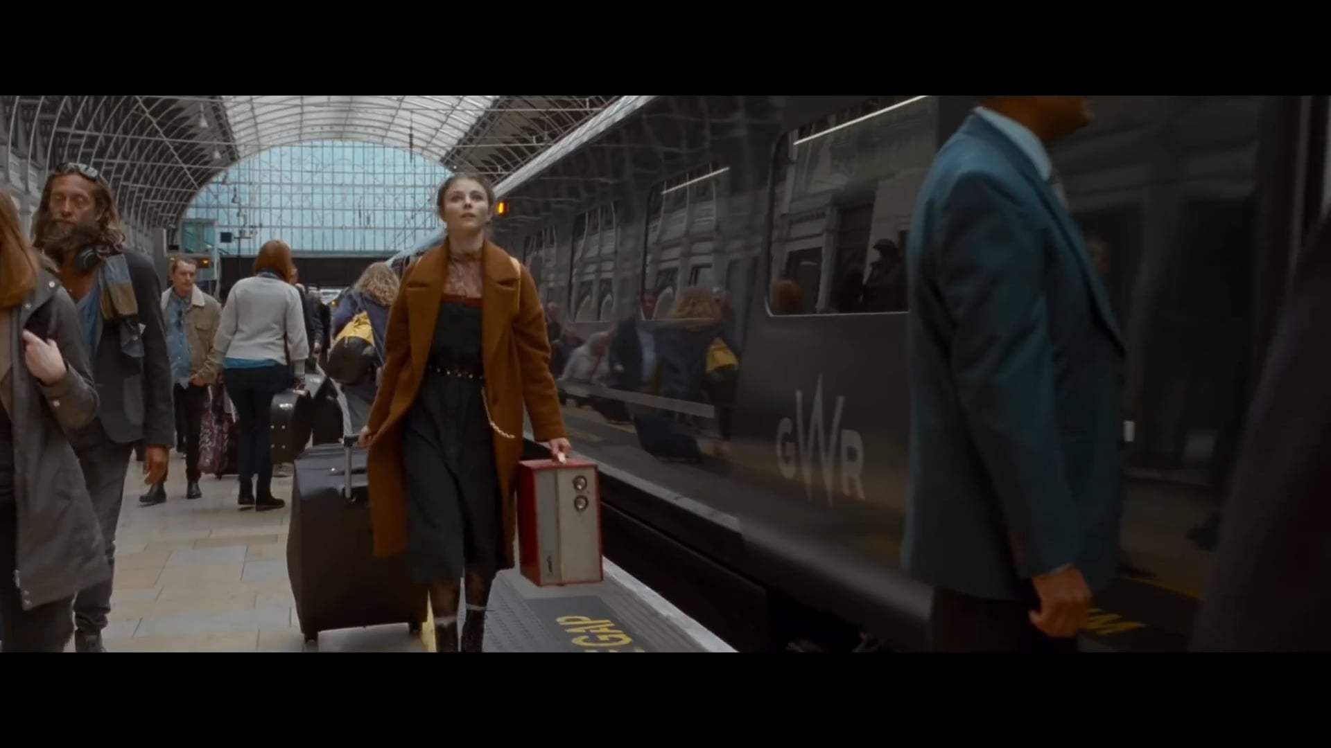 Last Night in Soho Trailer (2021) Screen Capture #1