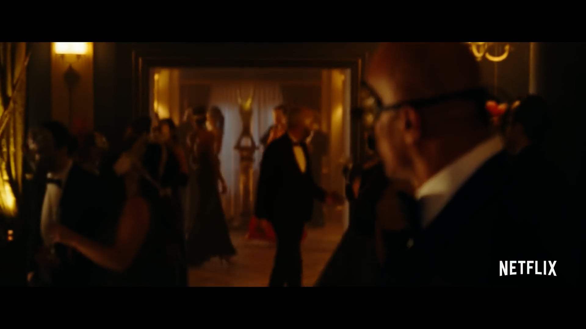 Red Notice Trailer (2021) Screen Capture #1