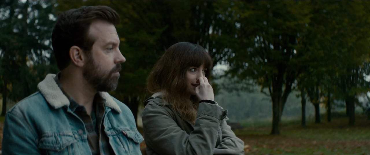 Colossal (2017) - Bench