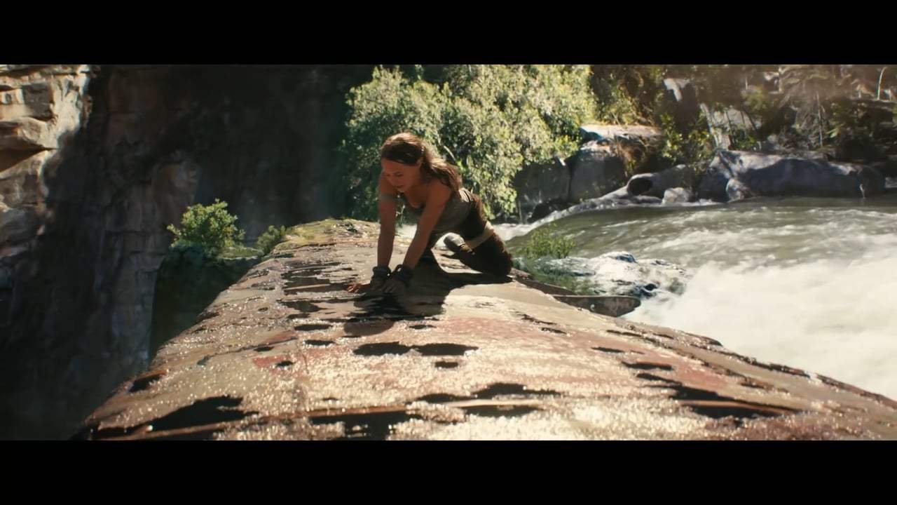 Tomb Raider (2018) - Waterfall