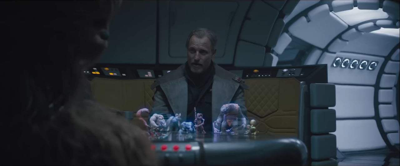 Solo: A Star Wars Story (2018) - Holochess