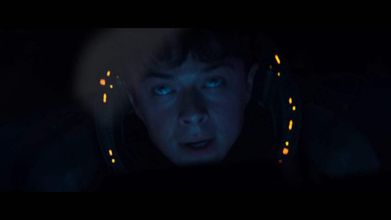 Valerian and the City of a Thousand Planets (2017) - Who's the Clever One Now? Screen Capture #4