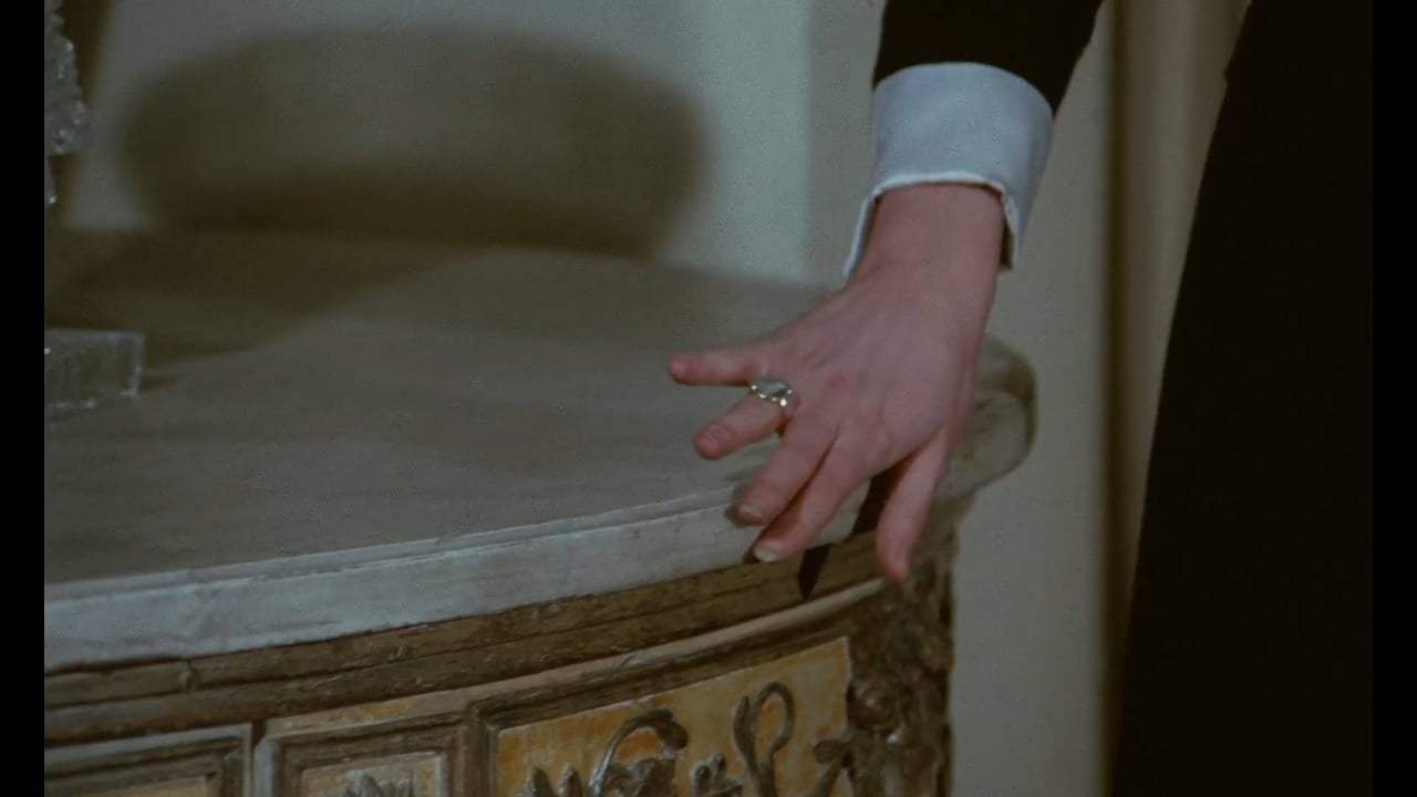 Belle de Jour Trailer (1968) Screen Capture #3