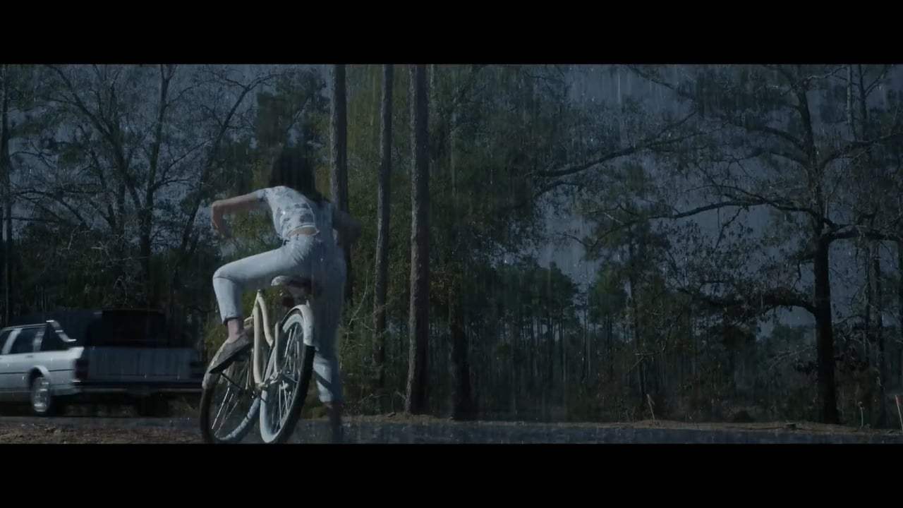 Cold Moon Trailer (2017) Screen Capture #1