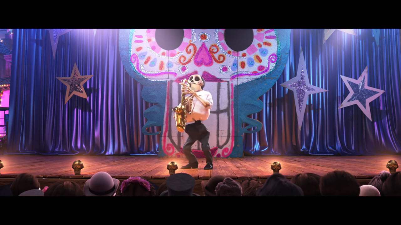 Coco (2017) - Battle of the Bands Screen Capture #3