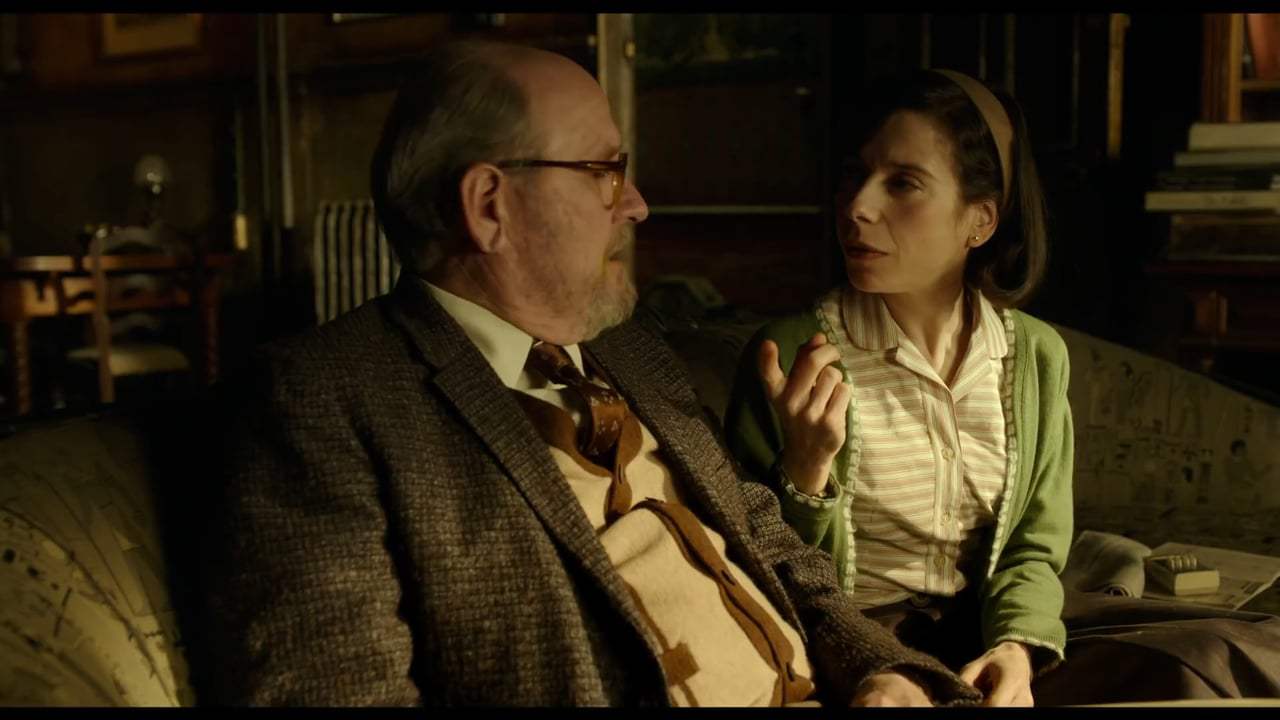 The Shape of Water (2017) - Two Step Screen Capture #2