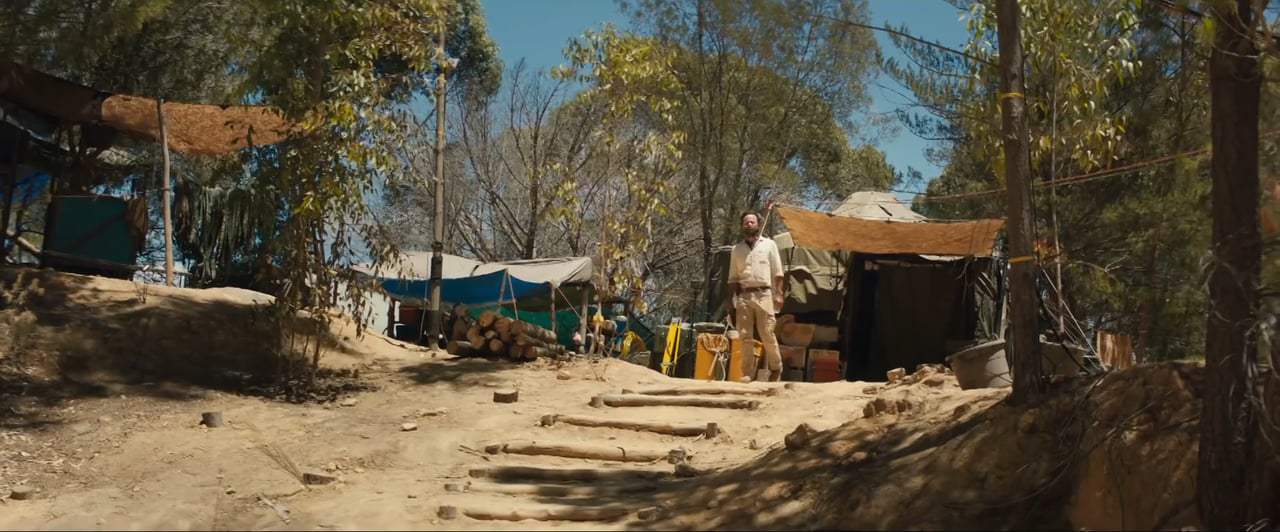 Tomb Raider Feature Trailer (2018) Screen Capture #2