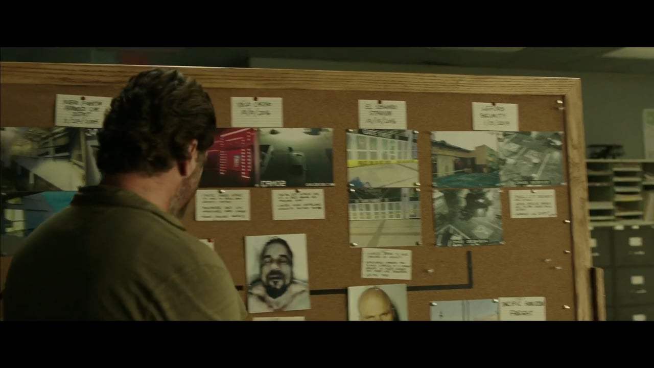 Den of Thieves (2018) - Featurette - Into the Den Screen Capture #2