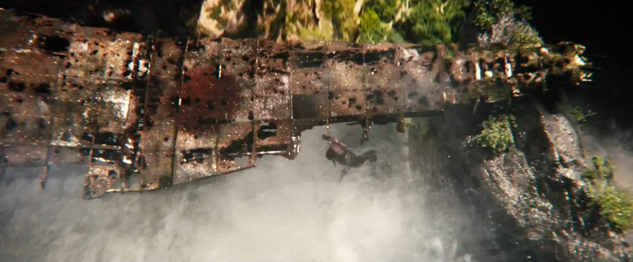 Tomb Raider TV Spot - IMAX (2018) Screen Capture #2