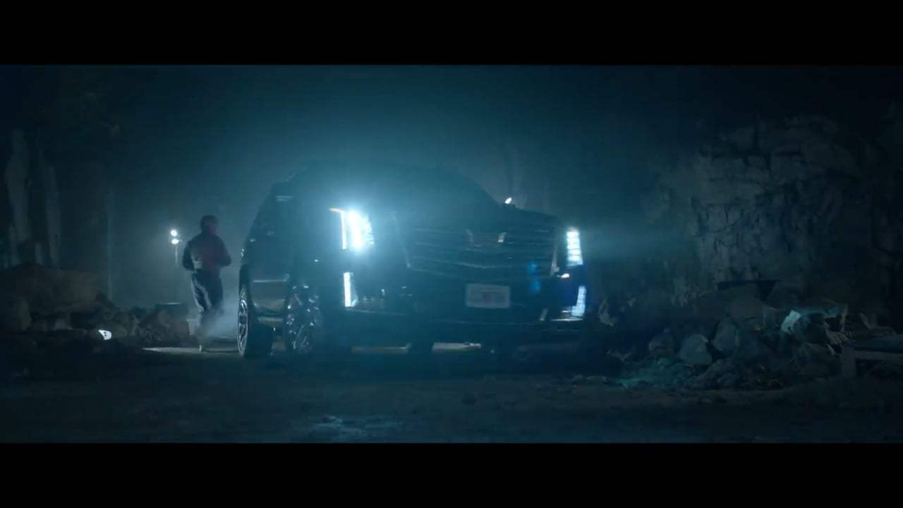 The Predator Red Band Trailer (2018) Screen Capture #1