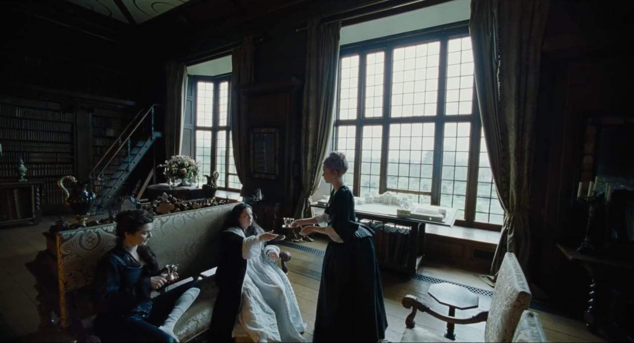 The Favourite (2018) - Hot Chocolate Screen Capture #2