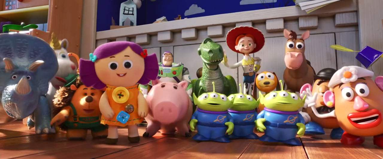 Toy Story 4 TV Spot - Making a New Friend (2019) Screen Capture #4