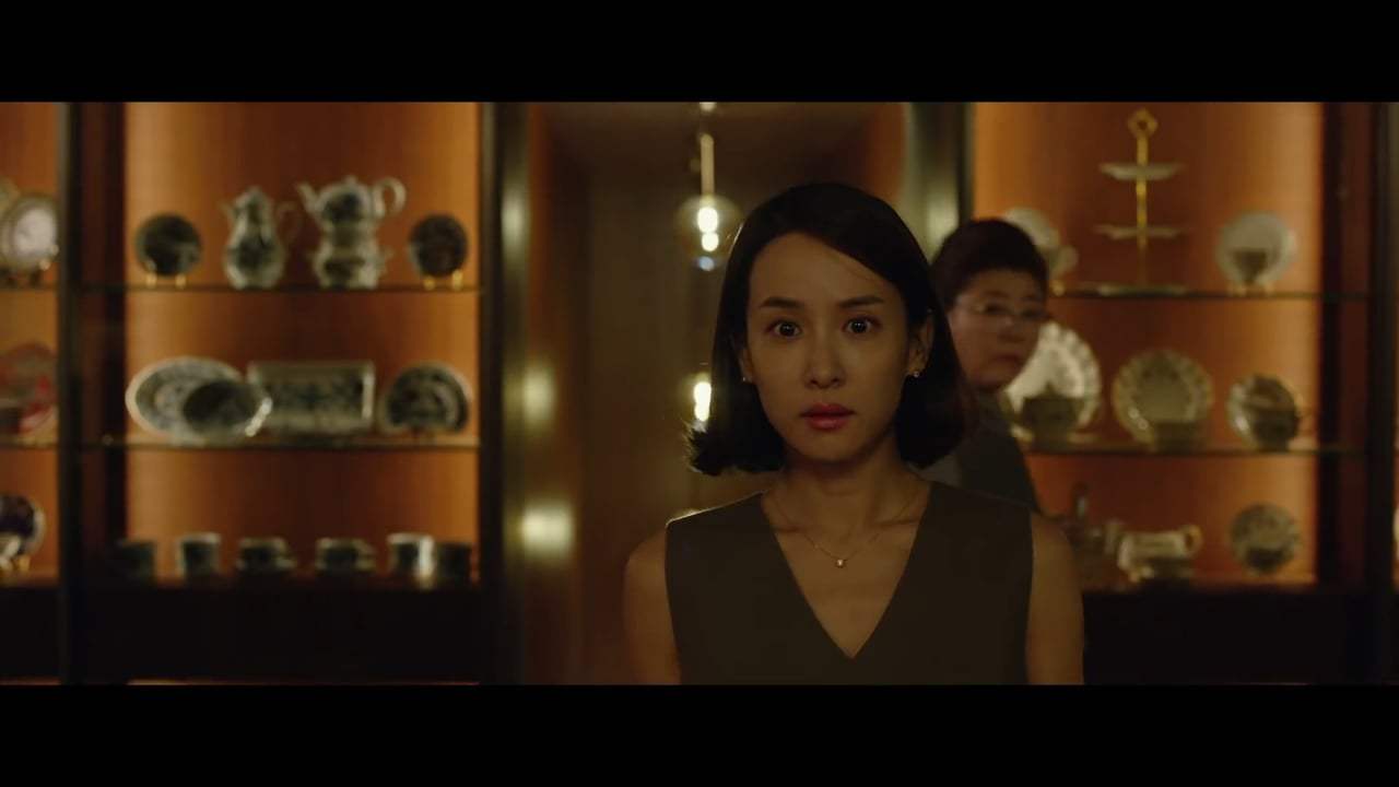 Parasite Theatrical Trailer (2019) Screen Capture #2