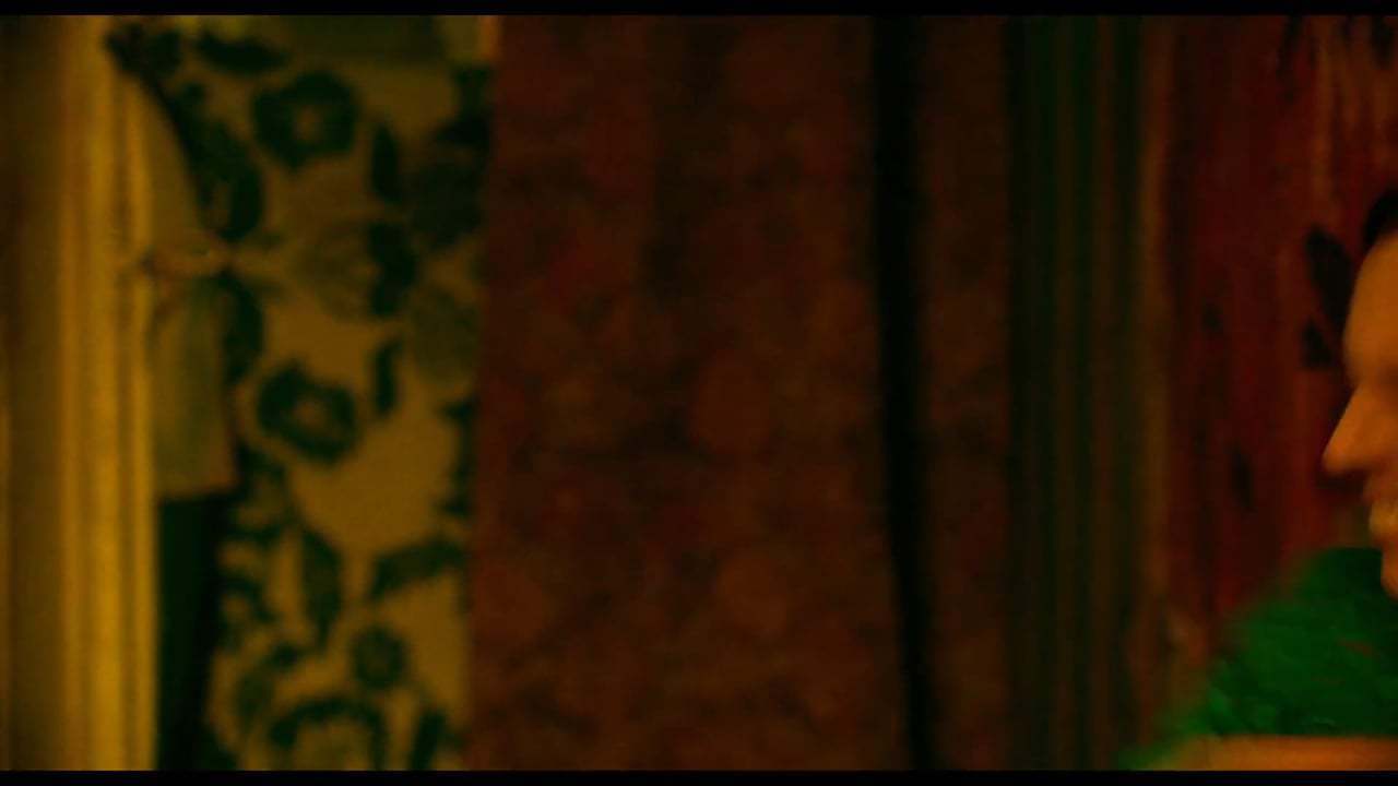 Beanpole Trailer (2020) Screen Capture #1