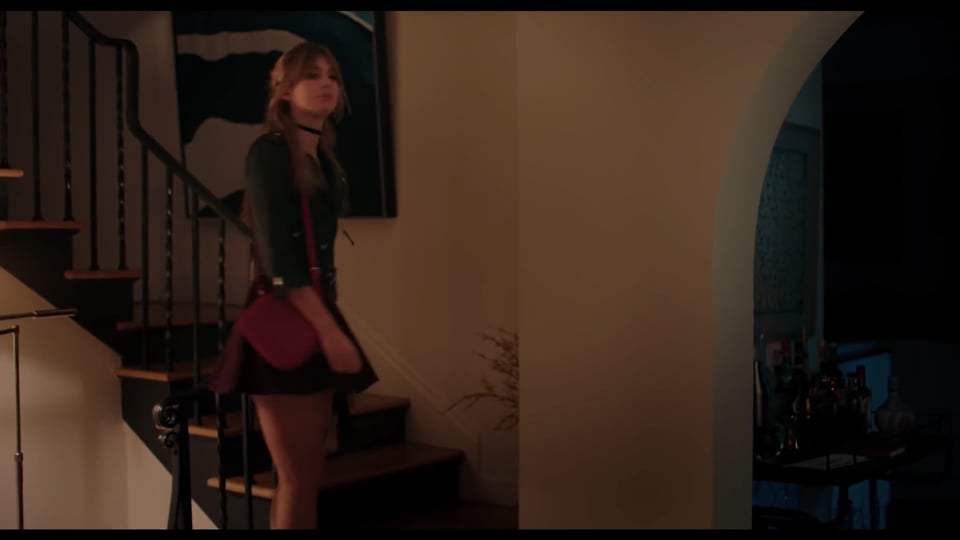 Valley Girl Trailer (2020) Screen Capture #1