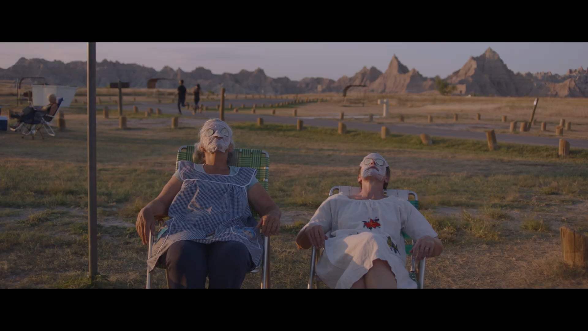Nomadland Theatrical Trailer (2020) Screen Capture #3