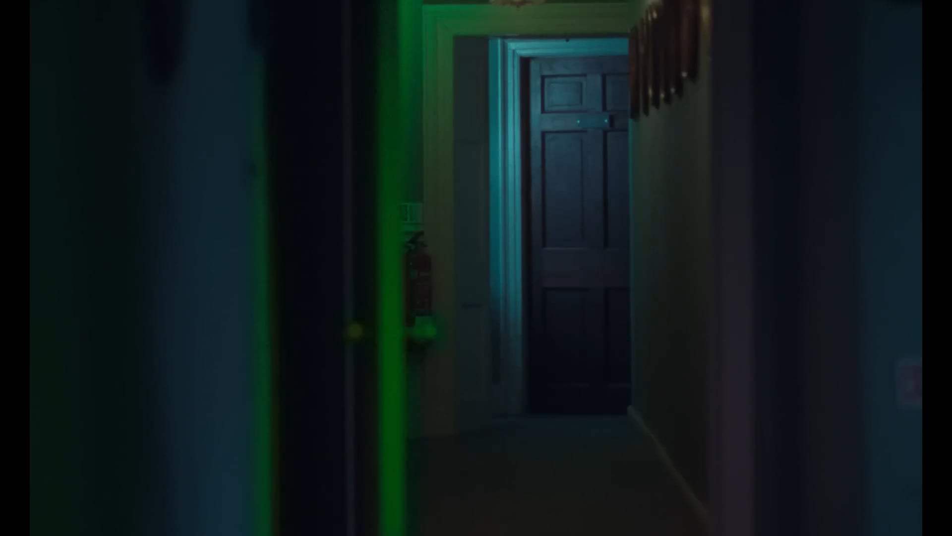 The Eternal Daughter Trailer (2022) Screen Capture #3
