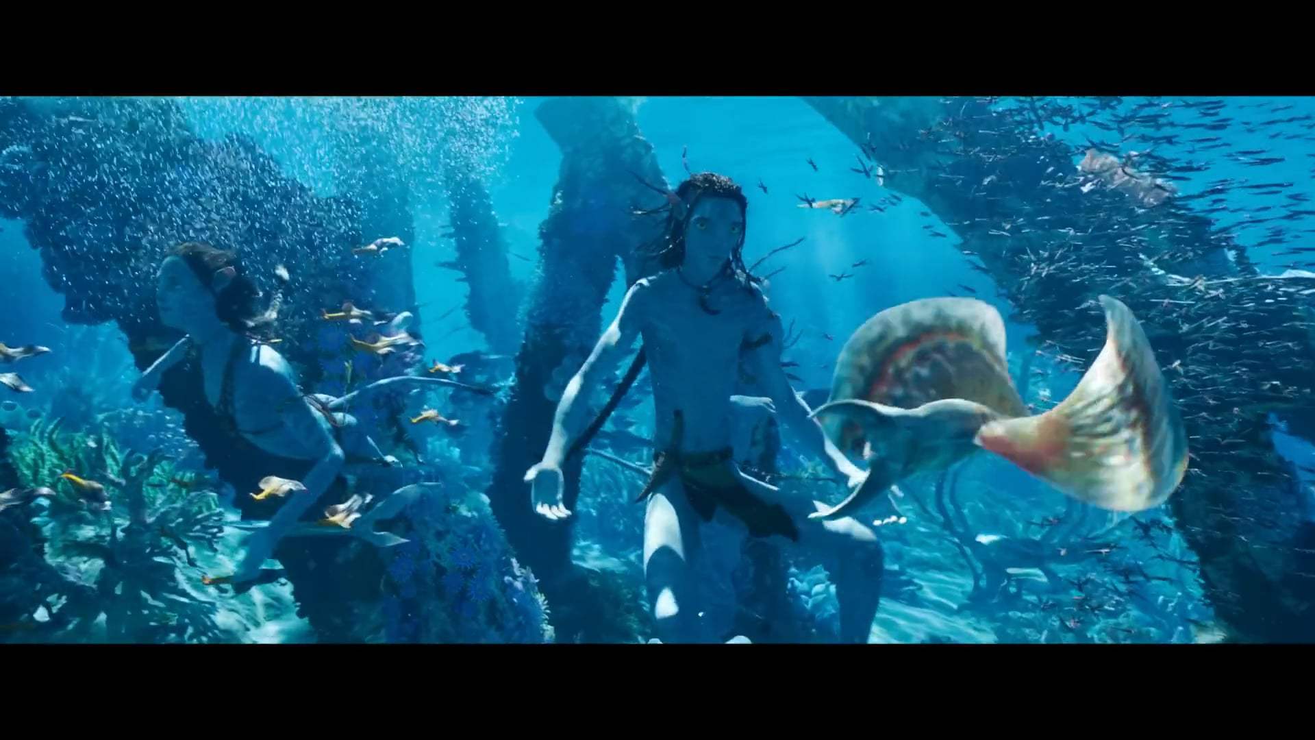 Avatar: The Way of Water Trailer (2022) Screen Capture #1