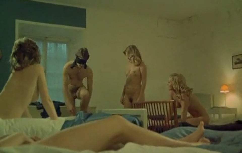 Flossie (1974) - Nude Scene - Bed Roulette